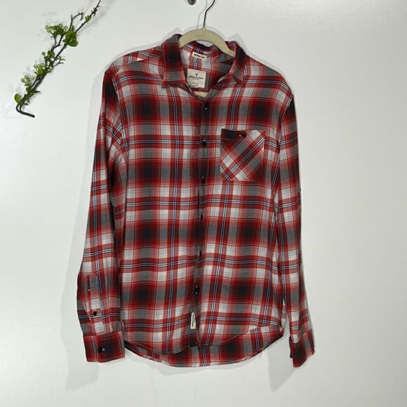 American Eagle Outfitters Red Black Plaid Cotton Button Up Shirt Classic Fit - Picture 1 of 9